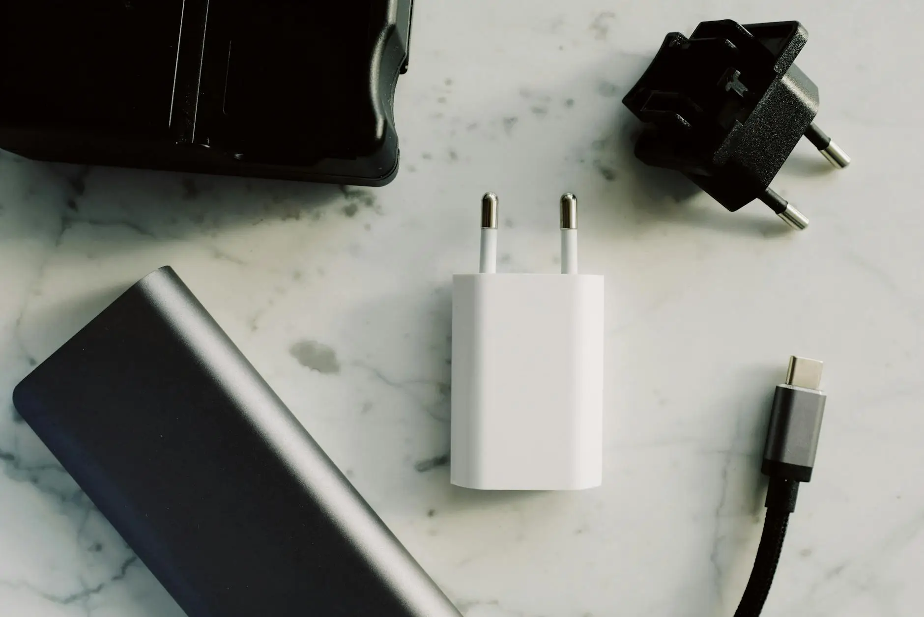 Sommerloch Thema: heiße Netzadapter?